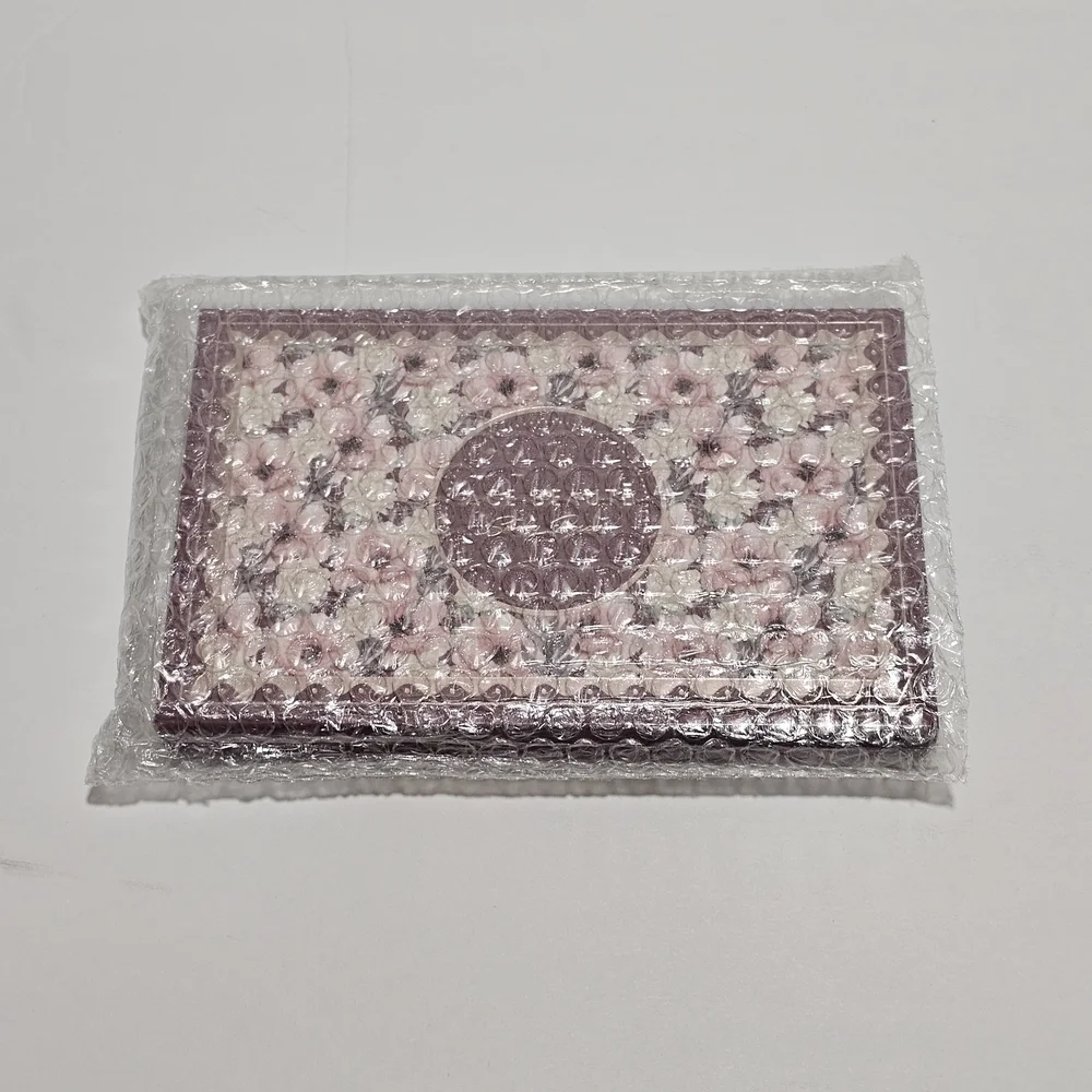NEW Ace Beautē Smoky Roses Eyeshadow Palette